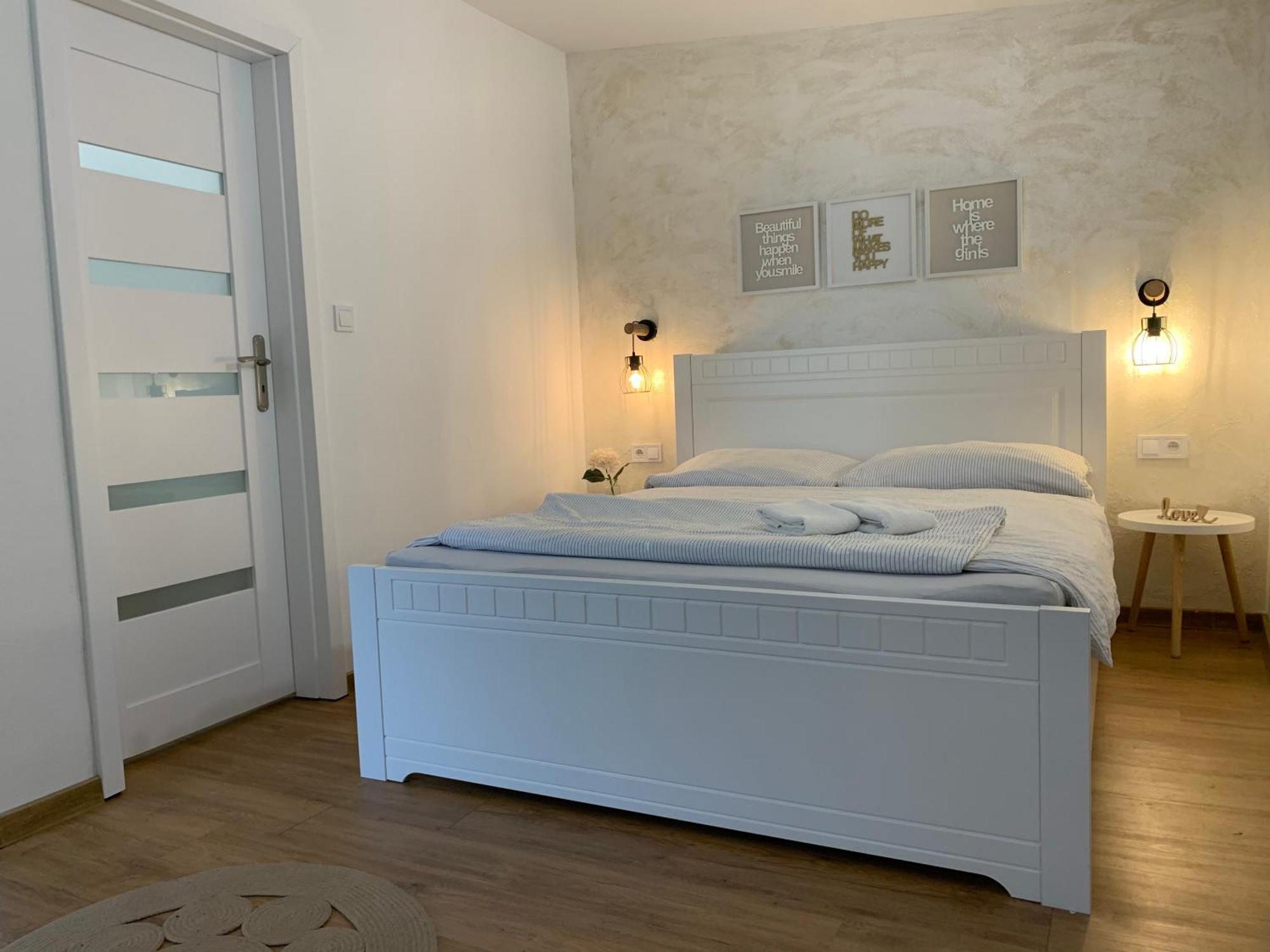 Apartmany Zeleny Dom โปดไฮสกา ภายนอก รูปภาพ